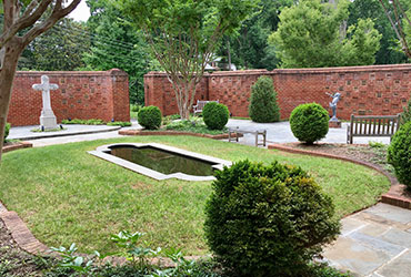 local-churches-lynchburg-virginia_presbyterian-faith_growth_columbarium.jpg