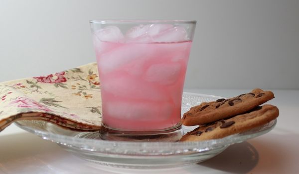 Host Lemonade And Cookies on Sunday Mornings!
